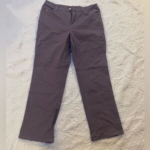 Gloria Vanderbilt purple straight leg jeans